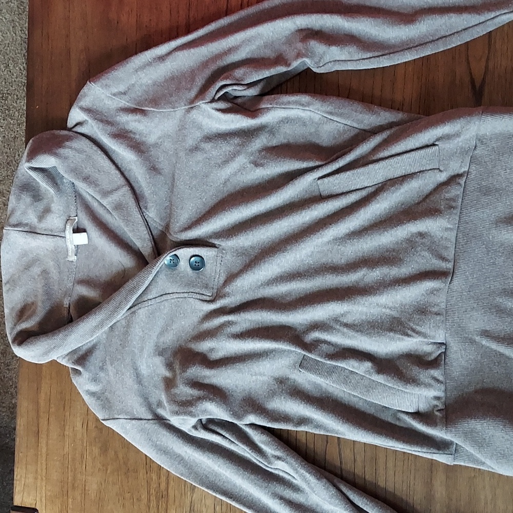 Banana Republic Women’s Size Small Sweater Pullover. Stone gray/brown color